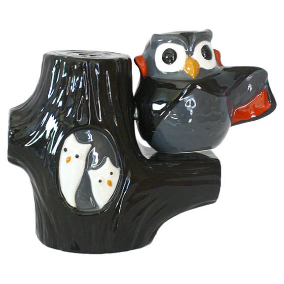 grasslands road midnight owls dracula owl on tree stump salt and pepper shakers